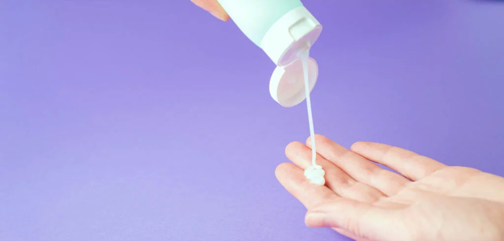 Vaginal itching cream